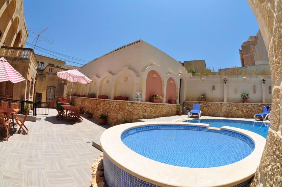 Mikiel U Rosa Holiday Farmhouse With Large Private Pool Zebbug  Exterior foto